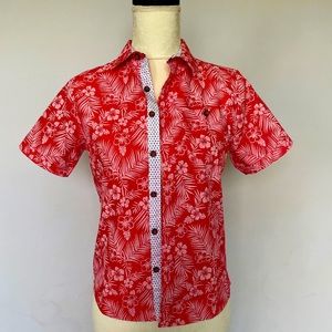 NWOT Level Ten boys shirt size M